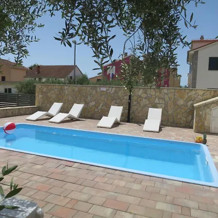 Holiday home Tina - Big120 By Interhome *